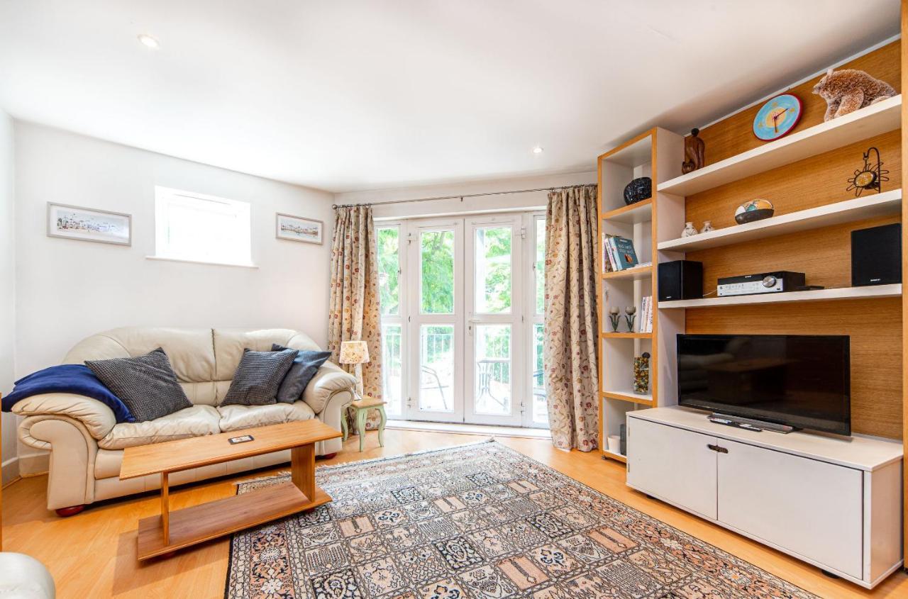 Pass The Keys Delightful Apartment Close To River In Se16 London Ngoại thất bức ảnh